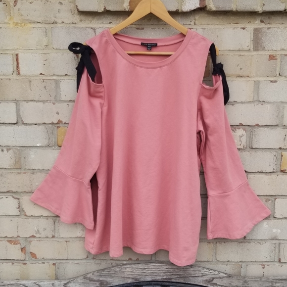 Lane Bryant Tops - Lane Bryant Cold Shoulder Bell Sleeve Top